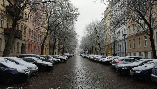 Снег на улицах в Германии. Архивное фото Снег на улицах в Германии. Архивное фото