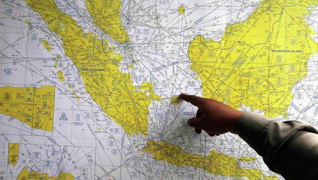 Карта с предпологаемым местом исчезновения рейса QZ8501 компании Air Asia Карта с предпологаемым местом исчезновения рейса QZ8501 компании Air Asia