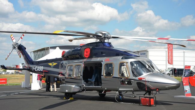 Вертолет AW189 на Международном авиационно-космическом салоне Фарнборо. Архивное фото