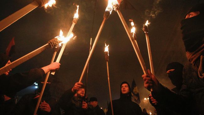 Факельное шествие в честь 106-й годовщины со дня рождения лидера Организации украинских националистов Степана Бандеры в Киеве