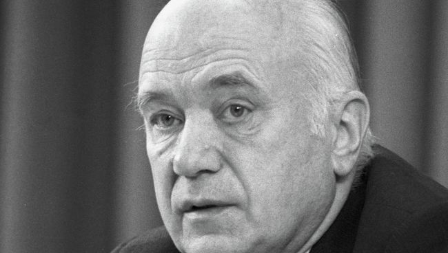 Борис Викторович Раушенбах, физик-механик, один из основоположников российской космонавтики, академик АН СССР Борис Викторович Раушенбах, физик-механик, один из основоположников российской космонавтики, академик АН СССР