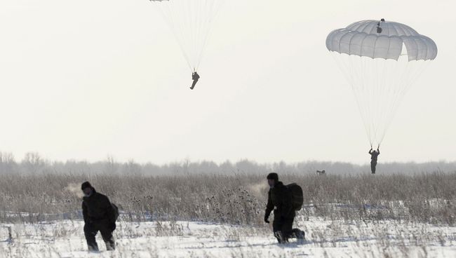 Военнослужащие. Архивное фото
