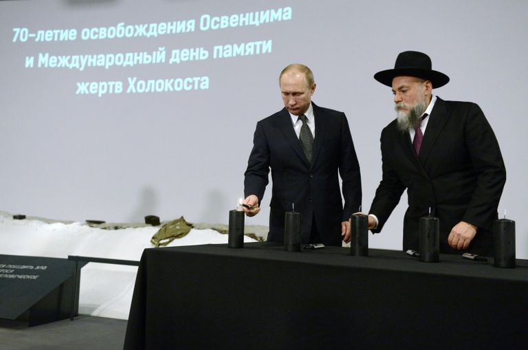 Президент РФ В.Путин участвует в мероприятиях в Международный день памяти жертв Холокоста Президент РФ В.Путин участвует в мероприятиях в Международный день памяти жертв Холокоста