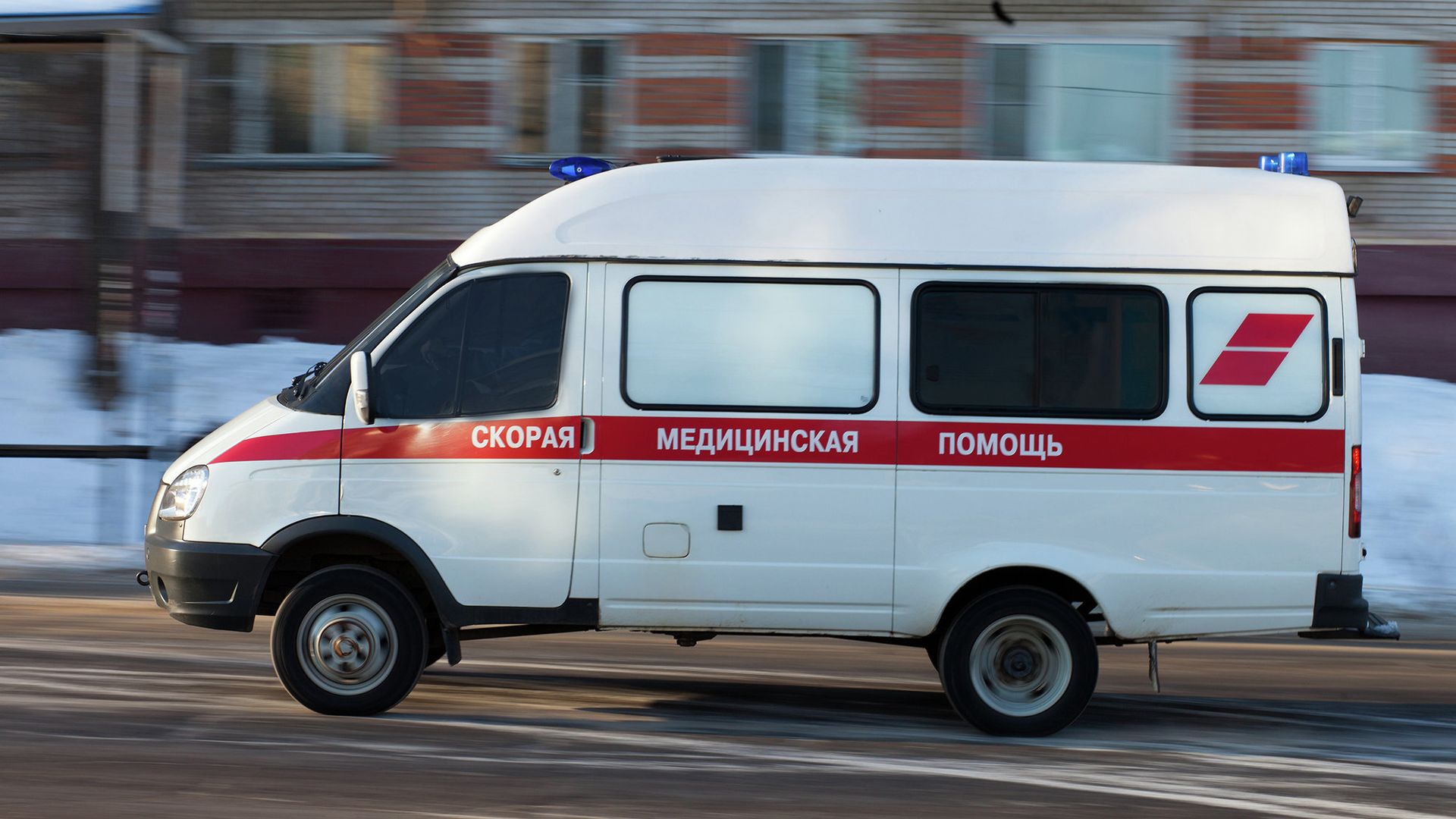 Автомобиль скорой помощи Автомобиль скорой помощи - РИА Новости, 1920, 01.12.2025
