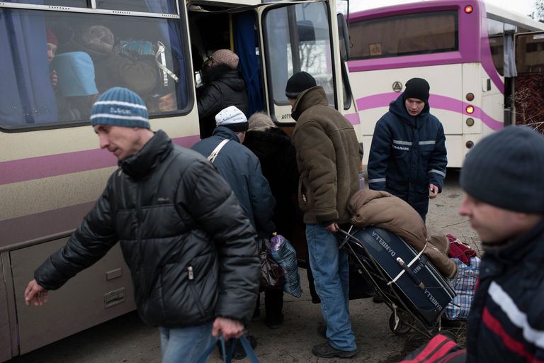 Эвакуция жителей Артемовска Эвакуция жителей Артемовска
