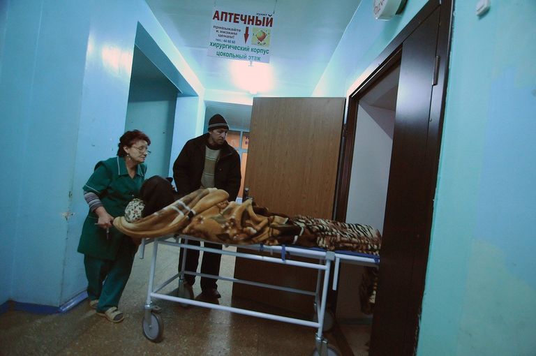 Больница в Артемовске Больница в Артемовске