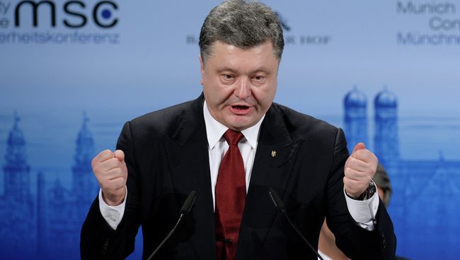 Президент Украины Порошенко выступает на Мюнхенской конференции. Архивное фото Президент Украины Порошенко выступает на Мюнхенской конференции. Архивное фото