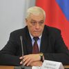 24 февраля 2012. Старший вице-президент Центра политических исследований России Евгений Бужинский 24 февраля 2012. Старший вице-президент Центра политических исследований России Евгений Бужинский
