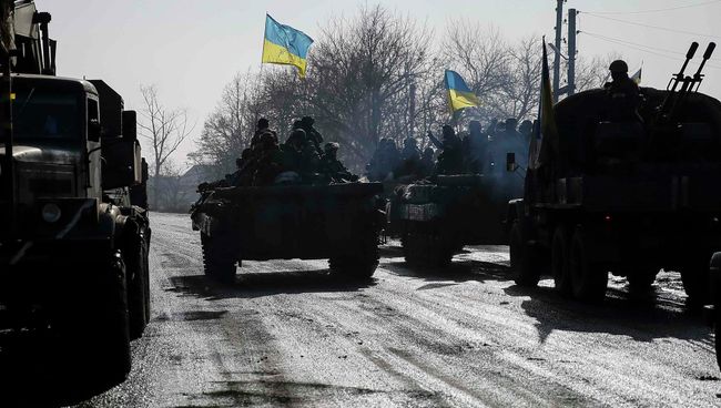Украинские военные под Дебальцево. 12 февраля 2015. Украинские военные под Дебальцево. 12 февраля 2015.