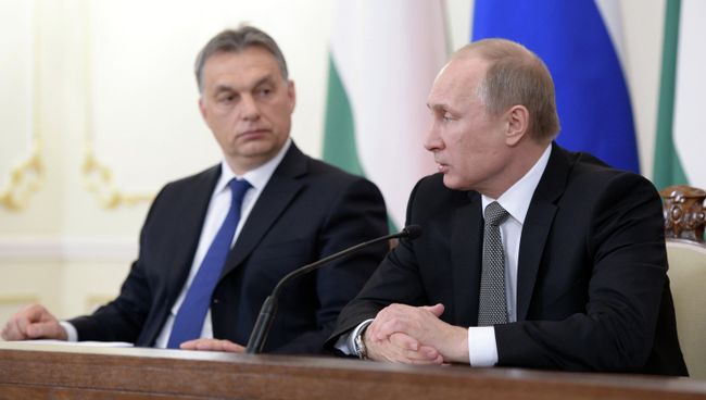 Президент РФ Владимир Путин и премьер-министр Венгерской Республики Виктор Орбан. Архивное фото Президент РФ Владимир Путин и премьер-министр Венгерской Республики Виктор Орбан. Архивное фото