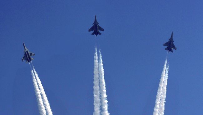 Истребители Су-30МКИ ВВС Индии. Архивное фото Истребители Су-30МКИ ВВС Индии. Архивное фото
