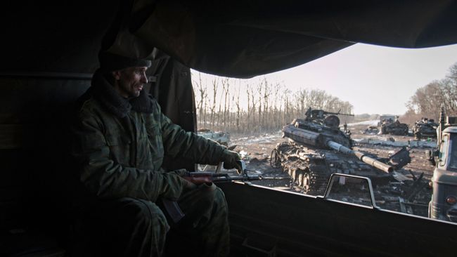 Ополченец Донецкой народной республики. Архивное фото