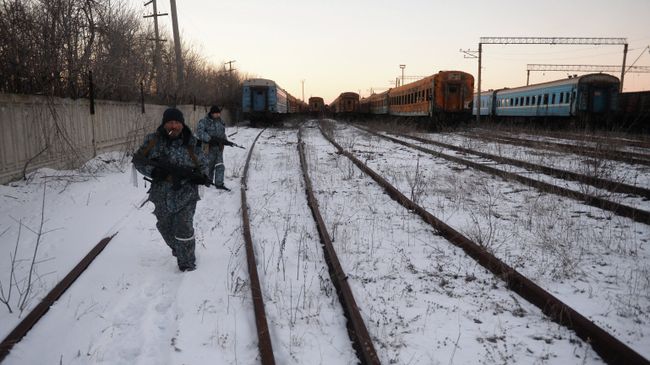 Ополченцы Луганской народной республики (ЛНР) в Чернухино. Архивное фото