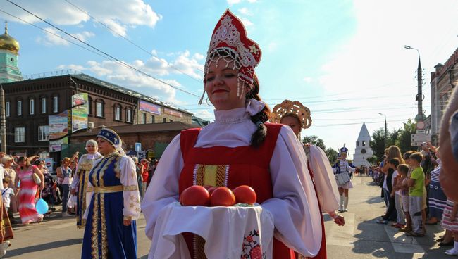 Фестиваль Сызранский помидор, архивное фото Фестиваль Сызранский помидор, архивное фото
