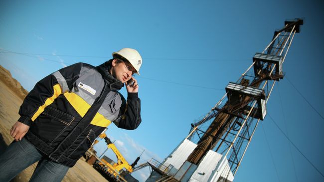 Нефтяная вышка ОАО НК Роснефть. Архивное фото Нефтяная вышка ОАО НК Роснефть. Архивное фото
