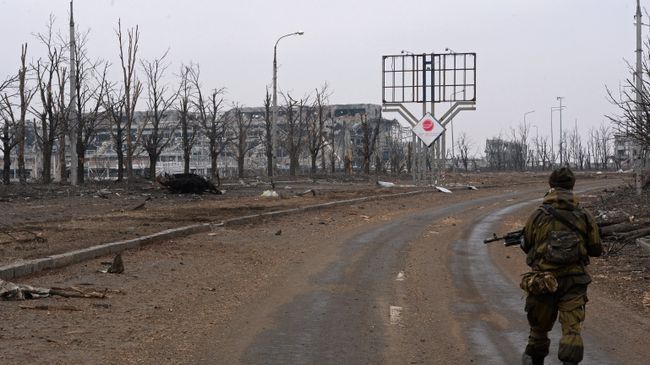 Вид на здание аэропорта в городе Донецке. Архивное фото Вид на здание аэропорта в городе Донецке. Архивное фото