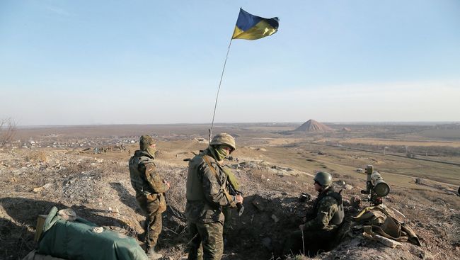 Украинские военные в Донецкой области. Архивное фото Украинские военные в Донецкой области. Архивное фото