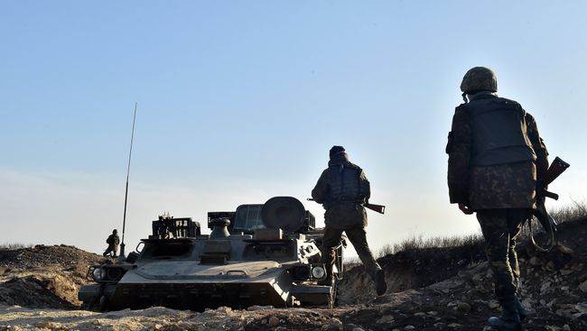 Украинские военные в Донецкой области. Архивное фото Украинские военные в Донецкой области. Архивное фото