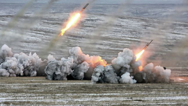 Стрельба из систем залпового огня ТОС-1А Стрельба из систем залпового огня ТОС-1А