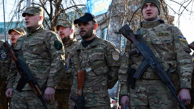 Отправка батальона Сич на юго-восток Украины. Архивное фото Отправка батальона Сич на юго-восток Украины. Архивное фото