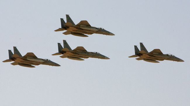 Истребители F-15 ВВС Саудовской Аравии. Архивное фото Истребители F-15 ВВС Саудовской Аравии. Архивное фото