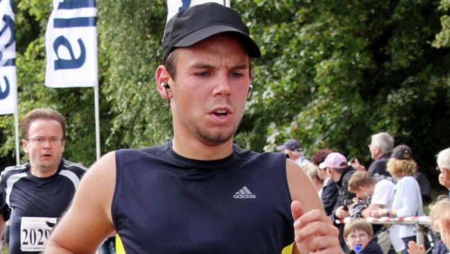 Второй пилот разбившегося во Франции самолета Germanwings Андреас Лубитц Второй пилот разбившегося во Франции самолета Germanwings Андреас Лубитц