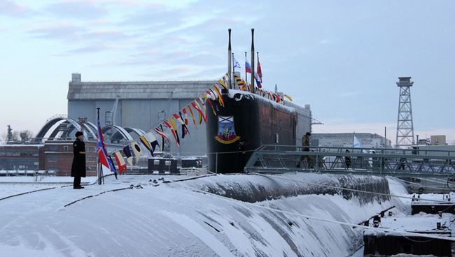 Строительный завод ОАО Производственное объединение Севмаш. Архивное фото Строительный завод ОАО Производственное объединение Севмаш. Архивное фото
