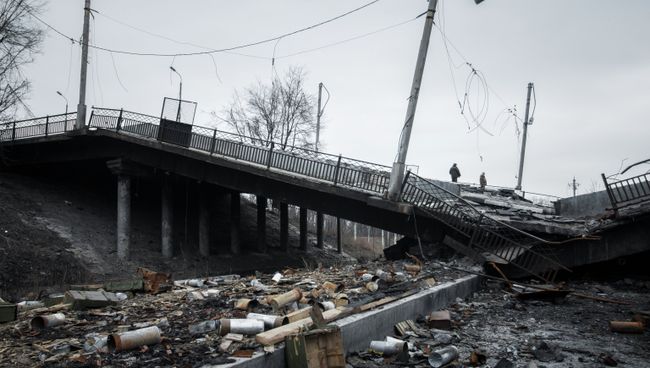 Взорванный Путиловский мост в Донецке Взорванный Путиловский мост в Донецке