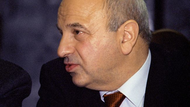 Директор Научно-исследовательского института питания, академик РАН, профессор, доктор медицинских наук Виктор Тутельян Директор Научно-исследовательского института питания, академик РАН, профессор, доктор медицинских наук Виктор Тутельян