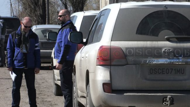 Представители ОБСЕ в Донецкой области. Архивное фото Представители ОБСЕ в Донецкой области. Архивное фото