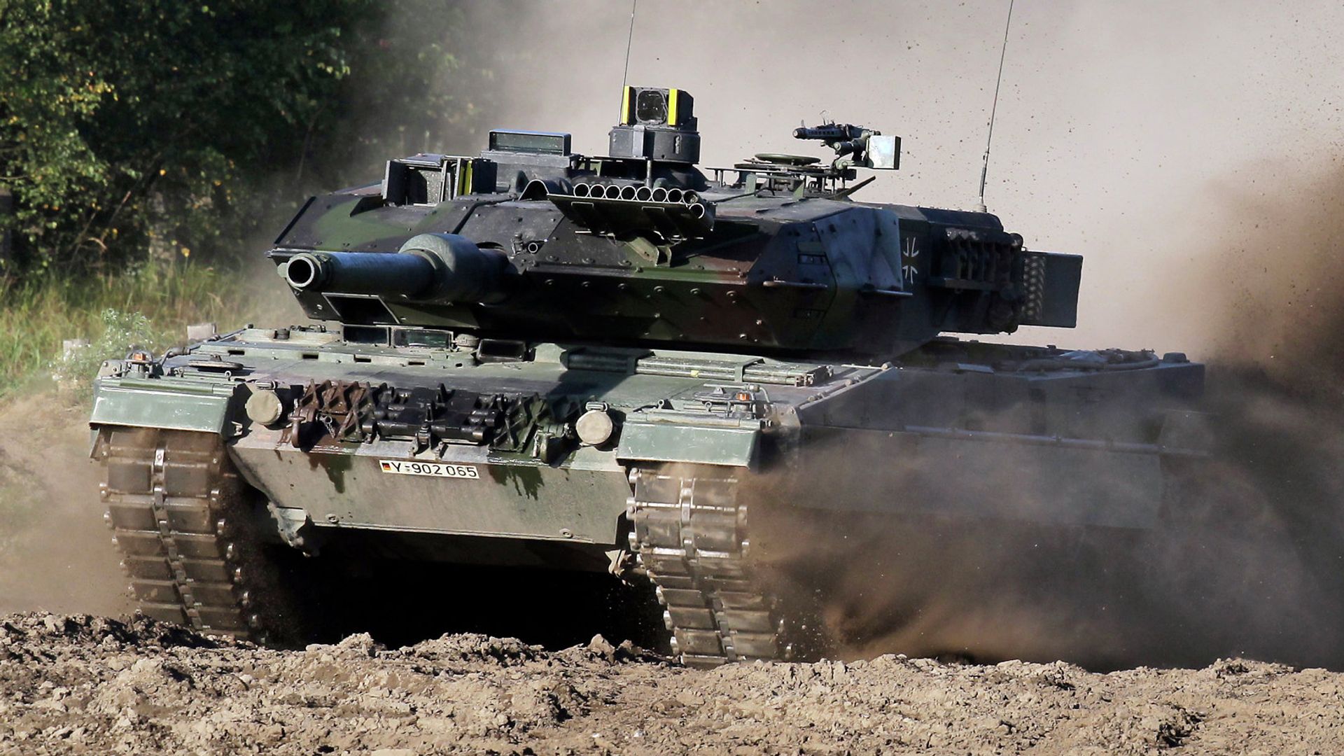 Немецкий танк Leopard 2 Немецкий танк Leopard 2 - РИА Новости, 1920, 15.09.2022