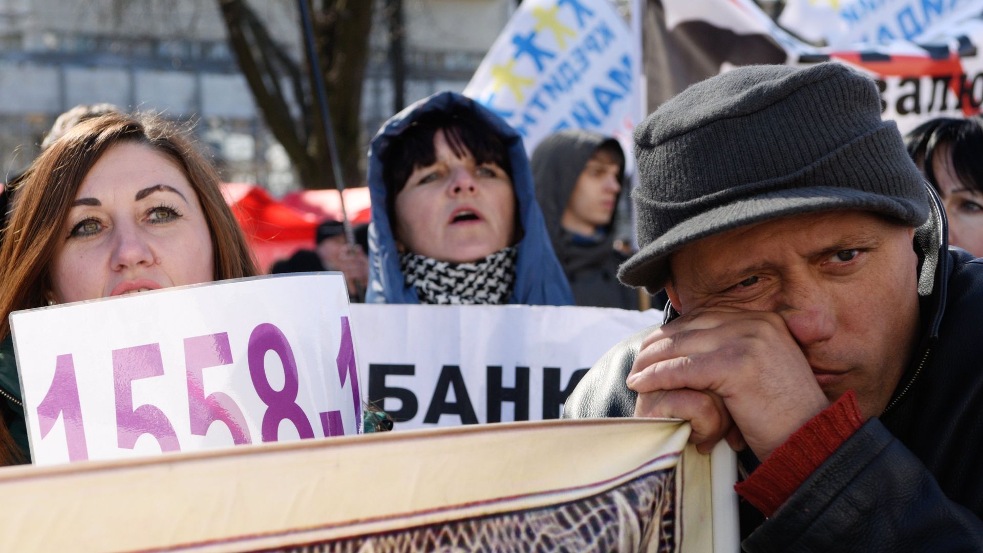 Участники митинга Финансовый майдан, проходящего у здания Верховной рады в Киеве Участники митинга Финансовый майдан, проходящего у здания Верховной рады в Киеве - РИА Новости, 1920, 02.11.2020