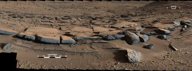 Дельта пересохшей марсианской реки, найденная Curiosity, в почве которой может до сих пор таиться жидкая вода благодаря солям-перхлоратам Дельта пересохшей марсианской реки, найденная Curiosity, в почве которой может до сих пор таиться жидкая вода благодаря солям-перхлоратам