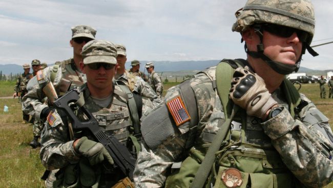Американские военные инструкторы