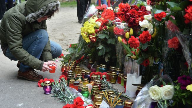 Похороны журналиста Олеся Бузины в Киеве Похороны журналиста Олеся Бузины в Киеве