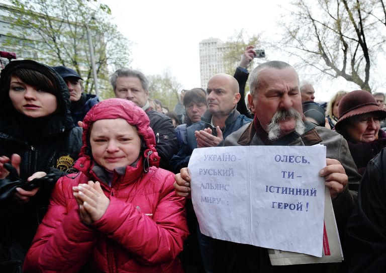 Похороны журналиста Олеся Бузины в Киеве Похороны журналиста Олеся Бузины в Киеве