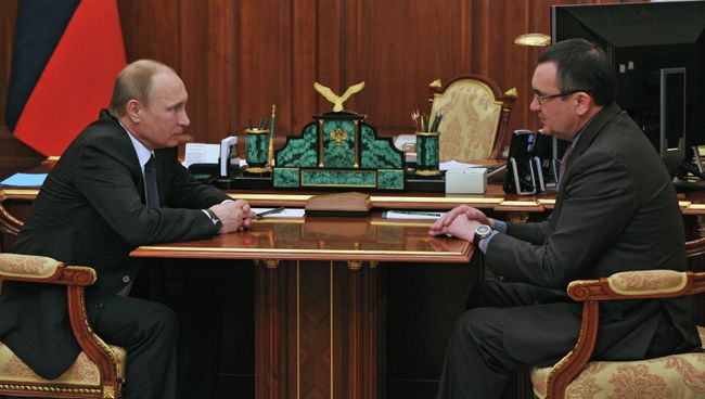Президент России В.Путин провел встречу c министром сельского хозяйства РФ Н.Федоровым. Архивное фото Президент России В.Путин провел встречу c министром сельского хозяйства РФ Н.Федоровым. Архивное фото