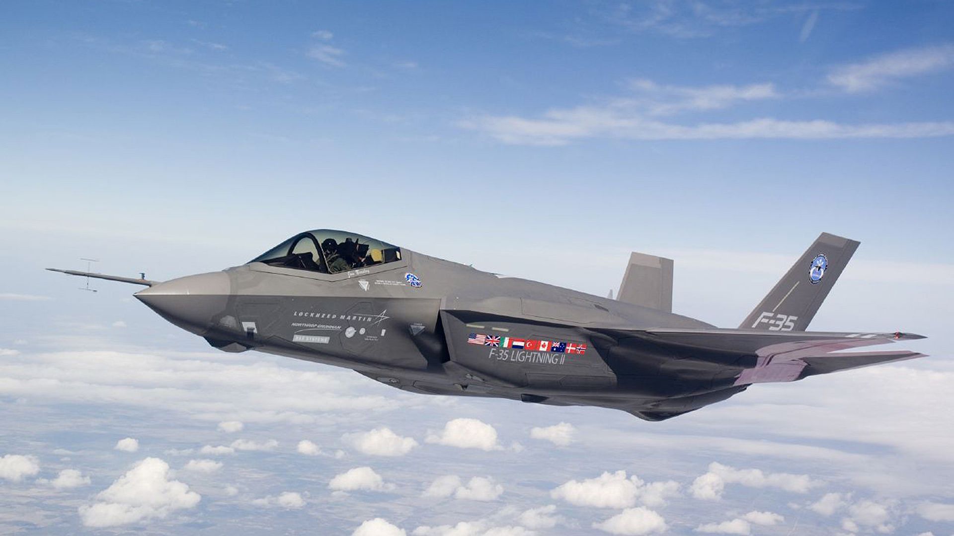 Американский истребитель Lockheed Martin F-35 Lightning II - РИА Новости, 1920, 10.09.2025