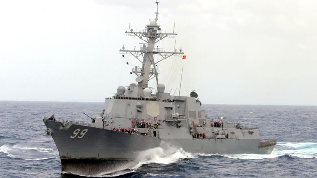 Американский эсминец USS Farragut. Архивное фото Американский эсминец USS Farragut. Архивное фото