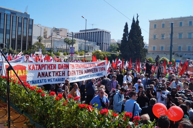Первомайская демонстрация в Афинах