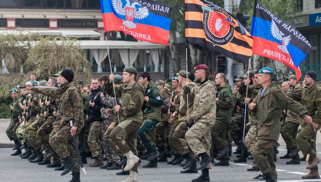 Репетиция Парада Победы в Донецке. Архивное фото Репетиция Парада Победы в Донецке. Архивное фото