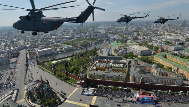Военный парад в Москве. Архивное фото Военный парад в Москве. Архивное фото