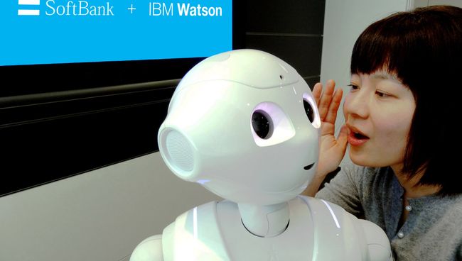 Cуперкомпьютер c системой искусственного интеллекта Уотсон от компании IBM Cуперкомпьютер c системой искусственного интеллекта Уотсон от компании IBM