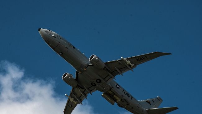 Норвежский разведывательный самолет пролетел у морской границы с Россией