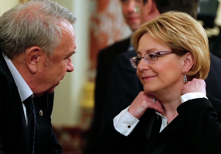 Президент Российской академии наук (РАН) Владимир Фортов и министр здравоохранения РФ Вероника Скворцова Президент Российской академии наук (РАН) Владимир Фортов и министр здравоохранения РФ Вероника Скворцова