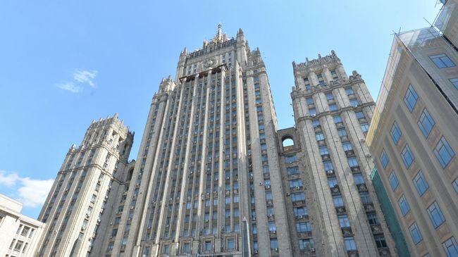 Здание МИД России. Архивное фото Здание МИД России. Архивное фото