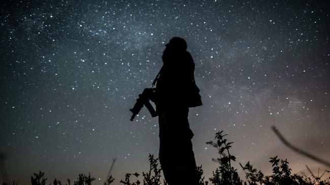 Солдат ВСУ на позиции возле Донецка. Архивное фото Солдат ВСУ на позиции возле Донецка. Архивное фото