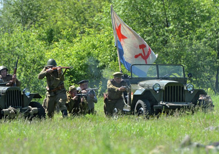 IV Международный военно-исторический фестиваль Сибирский Огонь IV Международный военно-исторический фестиваль Сибирский Огонь