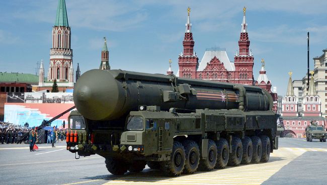 Транспортно-пусковой контейнер комплекса РС-24 Ярс, архивное фото