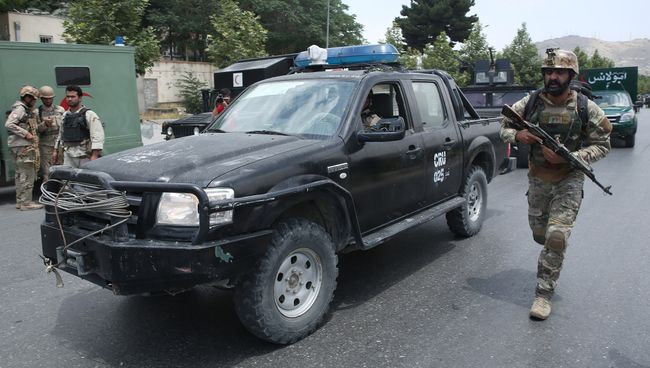 На месте атаки боевиков на здание парламента в Кабуле. Афганистан, июнь 2015. Архивное фото